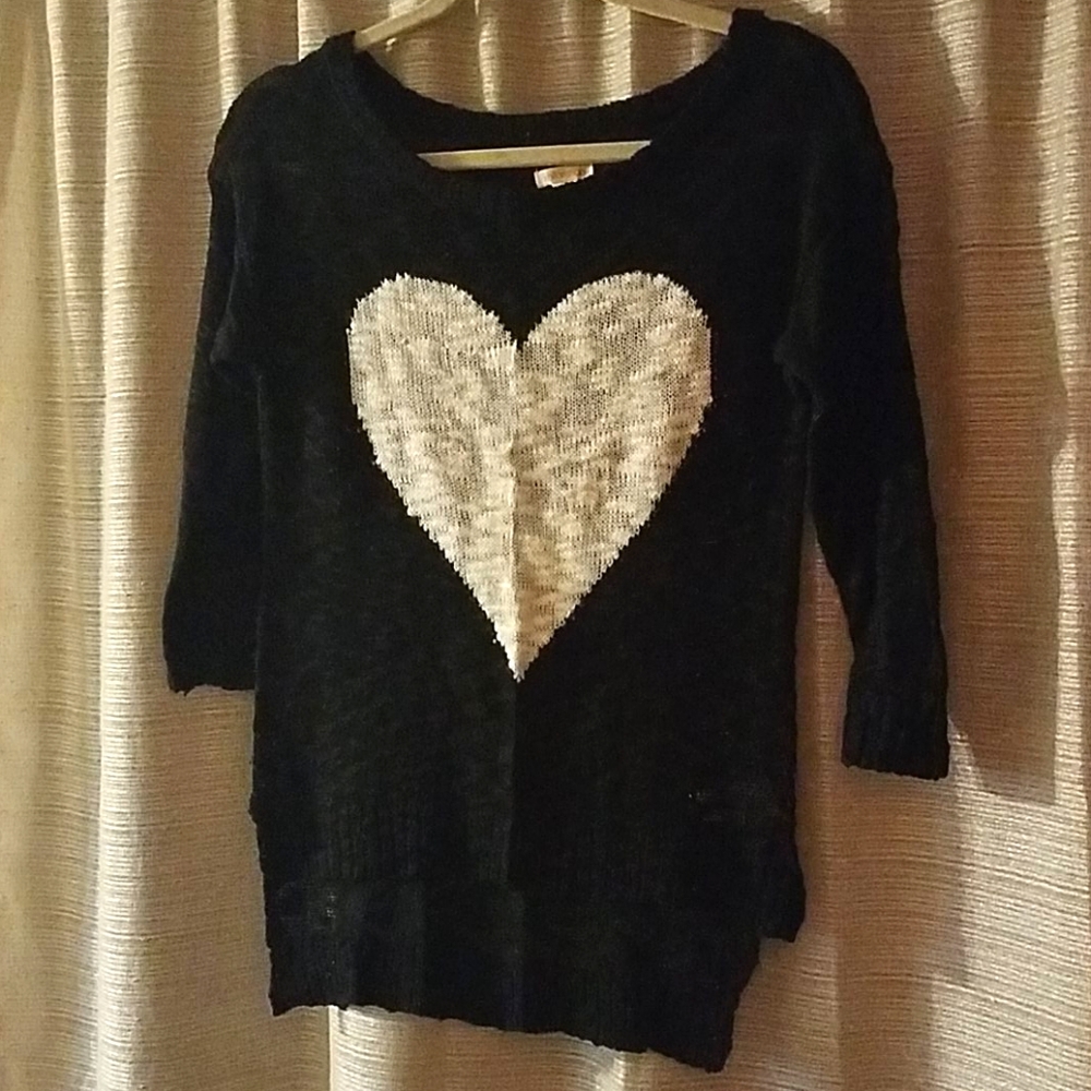 Black 3/4 Sweater with Heart